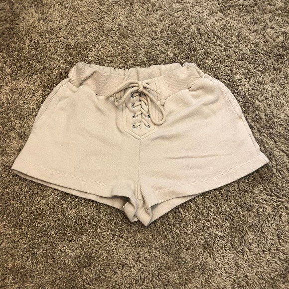 Forever 21 Pants - Women’s Forever 21 Beige Sweat Shorts | Size Small